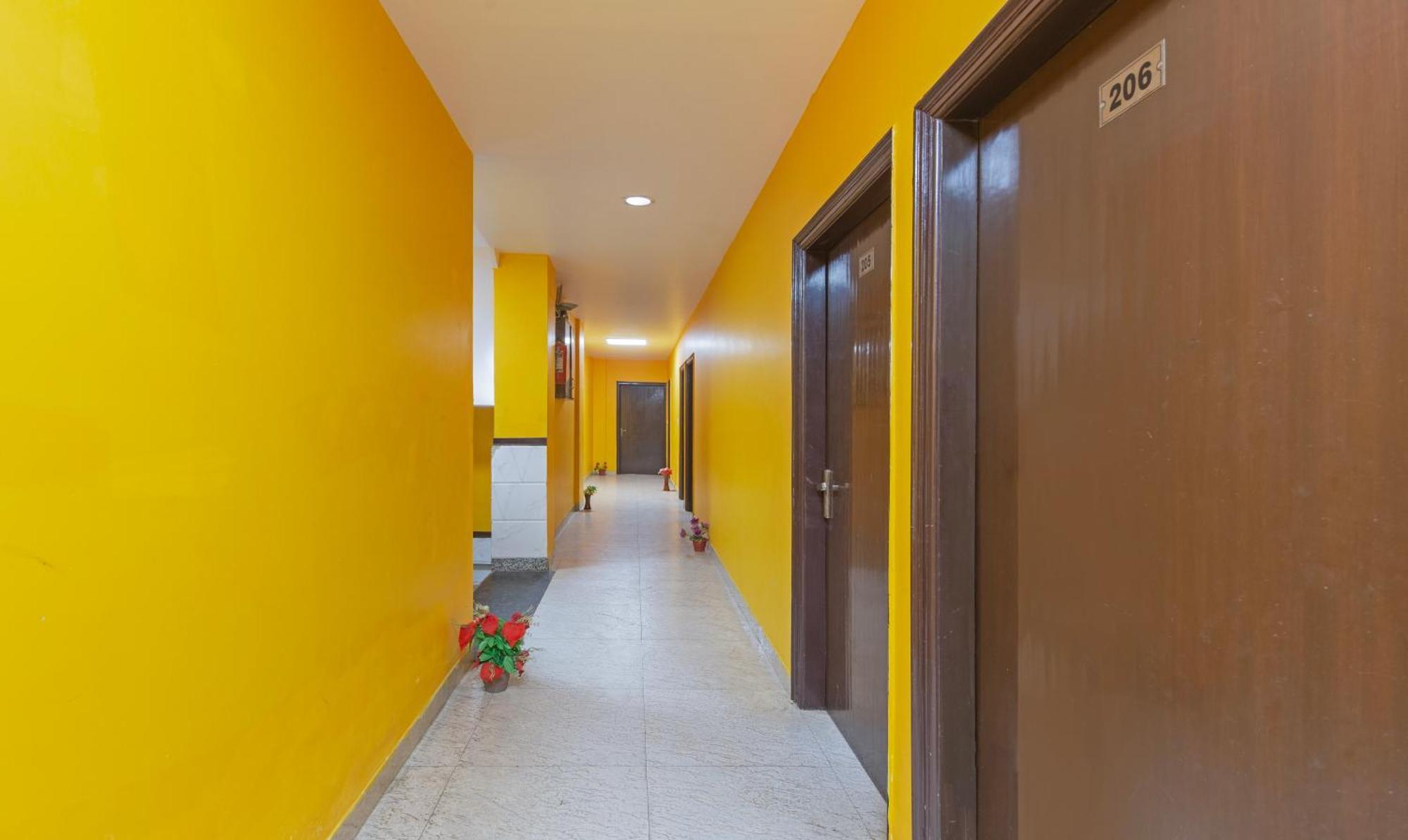 Treebo Green View, Noida Indirapuram Exteriör bild