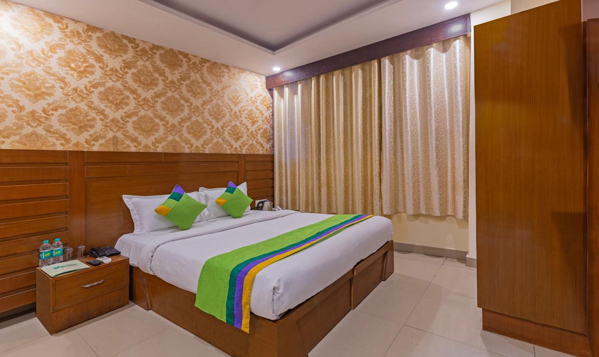 Treebo Green View, Noida Indirapuram Exteriör bild