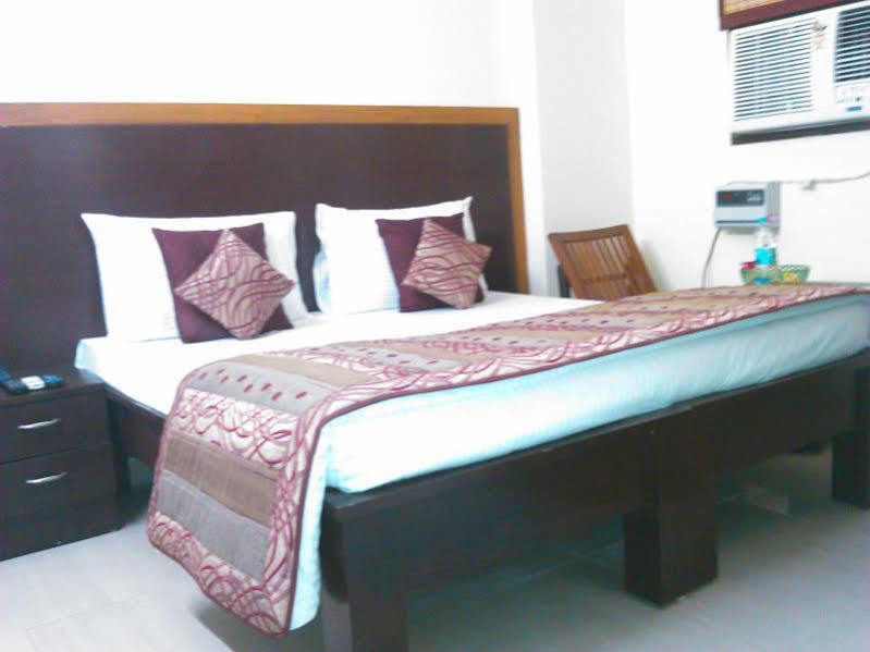 Treebo Green View, Noida Indirapuram Exteriör bild
